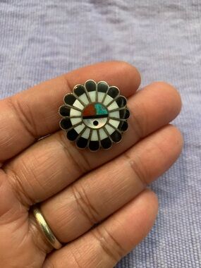 Vintage Native American Zuni sterling silver Brooch unisex